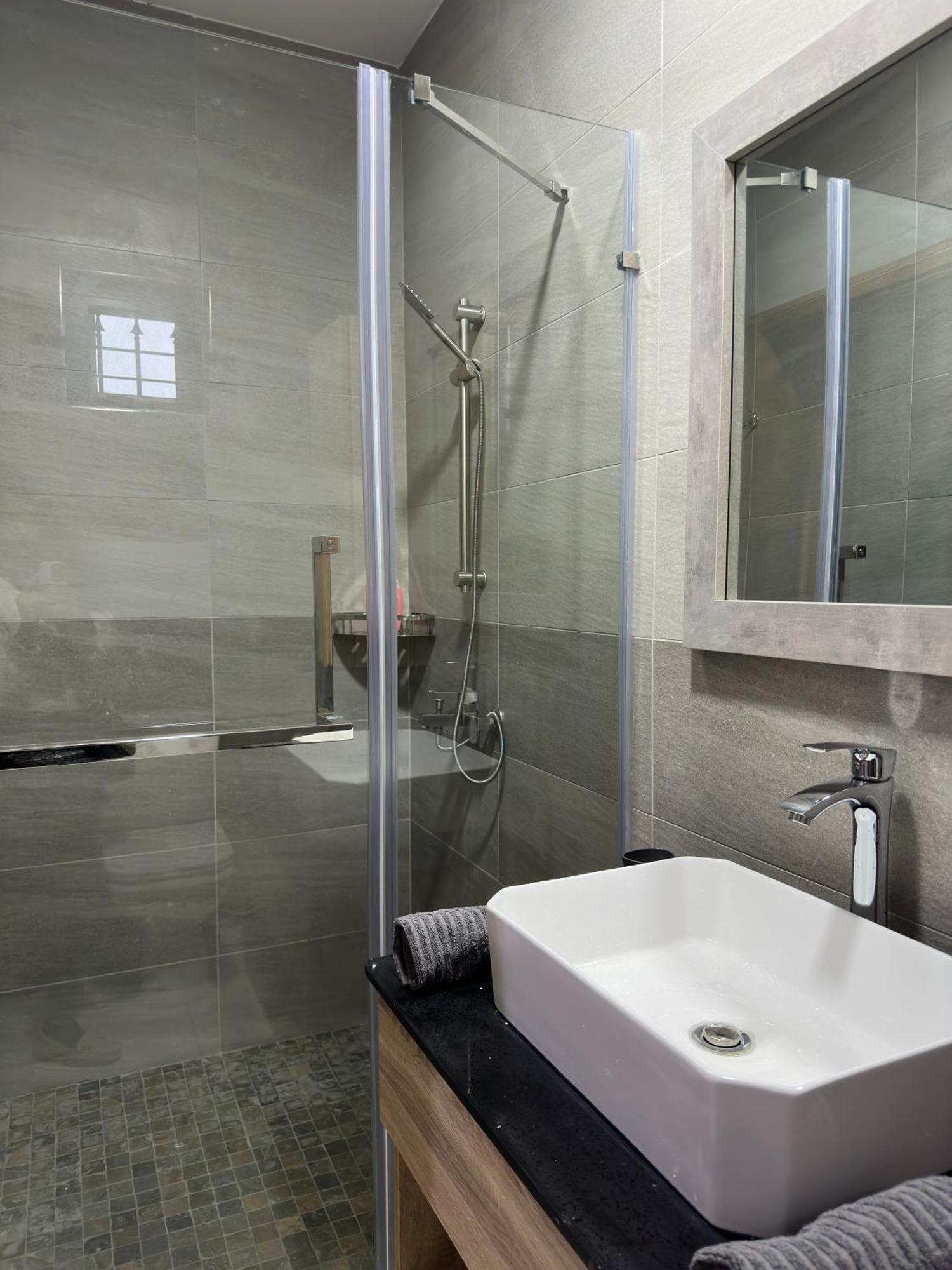 Seasand-Entire Luxury 3 Bd Condo - Close To Beach Flic-en-Flacq المظهر الخارجي الصورة