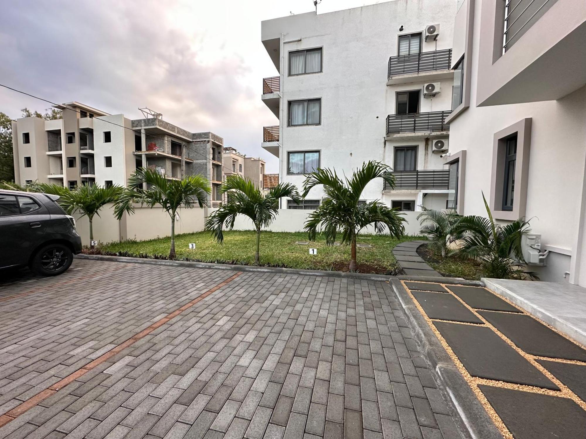 Seasand-Entire Luxury 3 Bd Condo - Close To Beach Flic-en-Flacq المظهر الخارجي الصورة